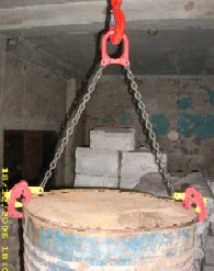 Drum Lifting Clamps for lifting drums easily